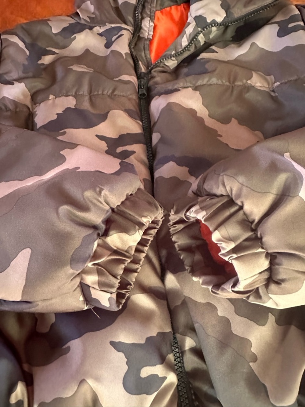 Wild Fable Cropped Camo Puffer Jacket Blaze Orange Lining Size Small - Picture 2 of 6
